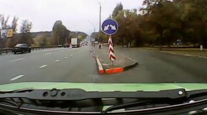 Резина Tunga Zodiac 2 VS мокрая дорога.