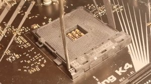 Как снять крышку сокета AM4 | AMD socket cover removal