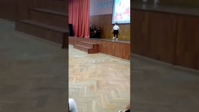 Брейк данс девчонки смотреть онлайн