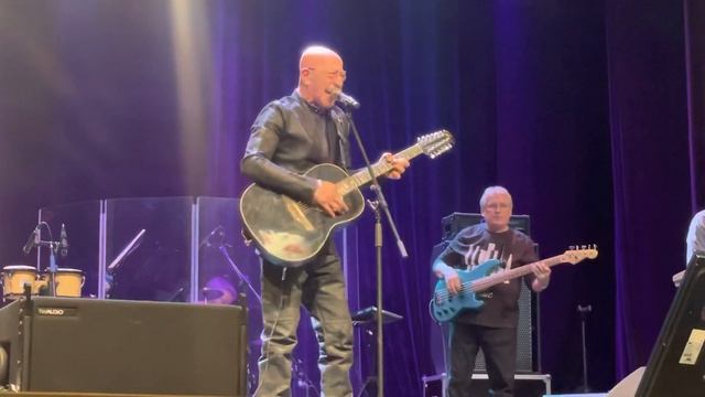 Александр Розенбаум 12.02.23 «Два билета на Манхэттен» смотреть онлайн