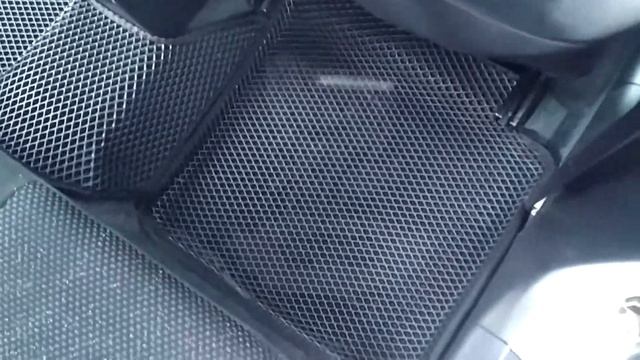 Автомобильные коврики из ЕВА материала 3D. Mitsubishi Lancer 9 смотреть онлайн