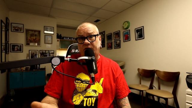 2021 Eyebrow Piercing Pros & Cons by a Piercer S02 EP16 смотреть онлайн