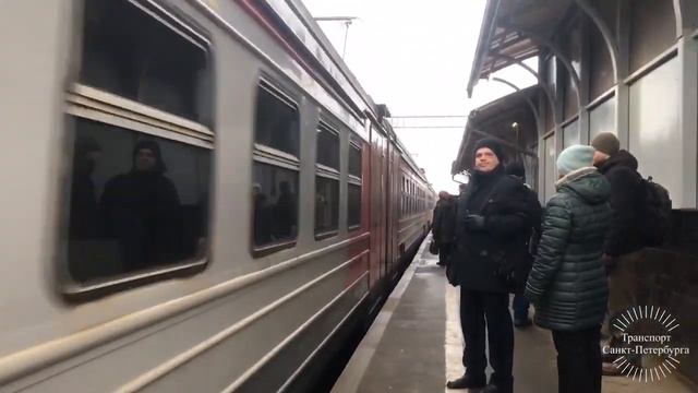 Прибытие Электропоезда "Комфорт" ЭД4м - 0407 смотреть онлайн