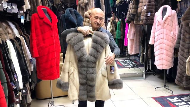 ШУБЫ У РОМАНА. БУТИК МЕХА. ЛИСА. ПЕСЕЦ. ЧЕРНОБУРКА. КУНИЦА. НОРКА #шубы #садовод смотреть онлайн