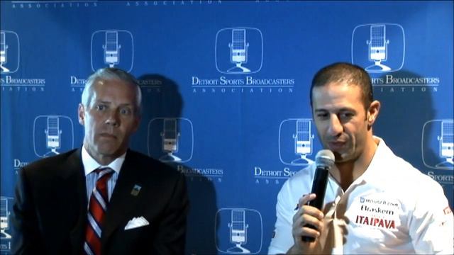 DCTV 2012 GRAND PRIX TALK Tony Kanaan смотреть онлайн
