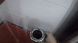 Замена (установка) вакуумного клапана для канализации.