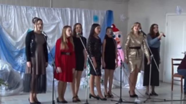 Старый Новый год, он же Новый год по старому стилю, постучится в наши двери в ночь с 13 на 14 январ смотреть онлайн