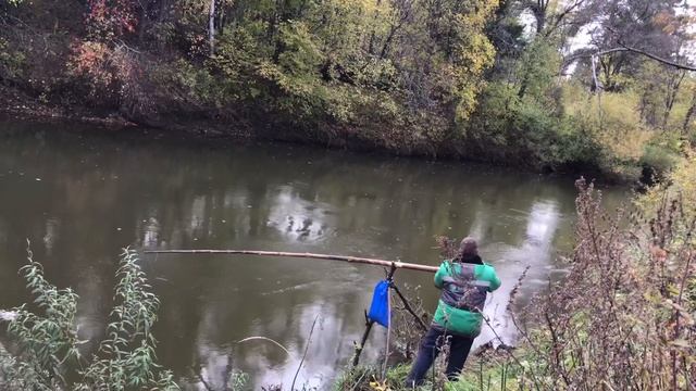 Рыбалка на паук!красивая осенняя природа! смотреть онлайн