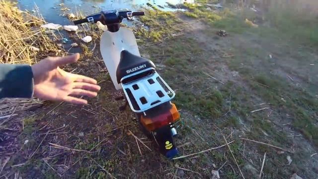 Suzuki Birdie- смесь мопеда и скутера! смотреть онлайн