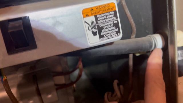 Fix Furnace Leaking From Bottom смотреть онлайн