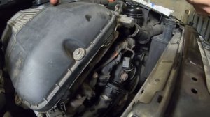 БМВ Е46 замена термостата | Прокачка системы охлаждения бмв Е46 2.2 n54