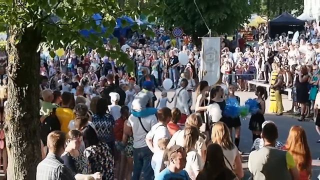 Ансамбль Карусель на празднике города Саласпилс смотреть онлайн