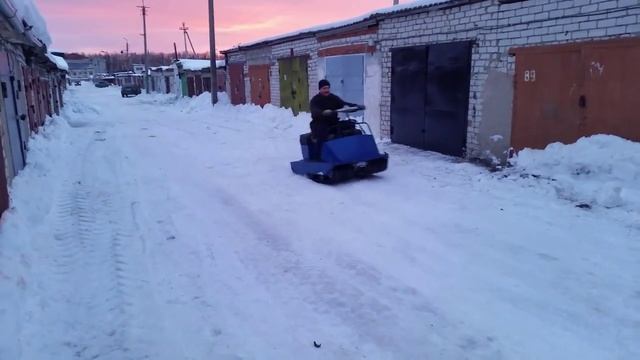 мотовездеход на гусеницах 6 смотреть онлайн
