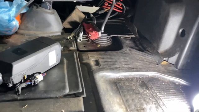 Автономный отопитель Автотепло 2D 12v монтаж в салон Валдай смотреть онлайн