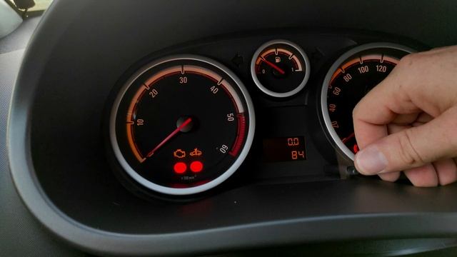 Visualizzare Temperatura Motore Opel Corsa D смотреть онлайн
