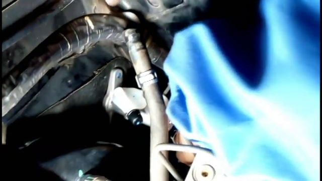 Cambio de bomba de embrague Toyota Hilux en Español смотреть онлайн