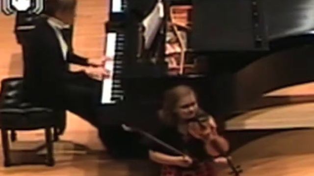 Masha performing Haydn violin cocerto in G 1 movement смотреть онлайн