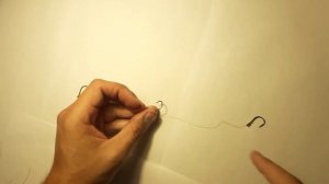 Как привязать 2 крючка на одной леске без узлов. Просто и быстро за 4 минуты