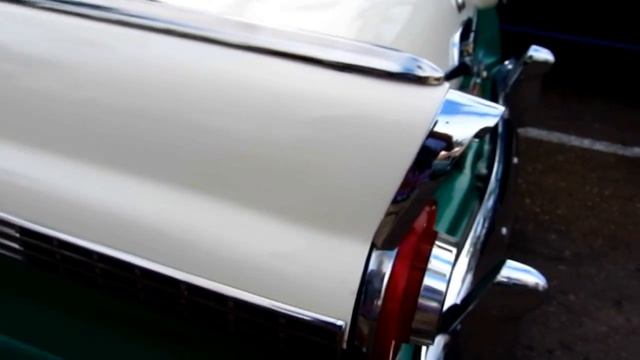 Awesome 1956 Ford Crown Vic at Encinitas car show смотреть онлайн