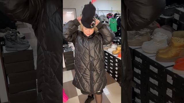 Новинки❗️образы с зимней обувью ? свитшоты, брюки, костюмы, платья, куртки? женская одежда смотреть онлайн