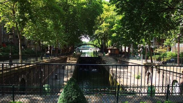 Canal Saint Martin - Paris.......la valse de l'amour perdu смотреть онлайн