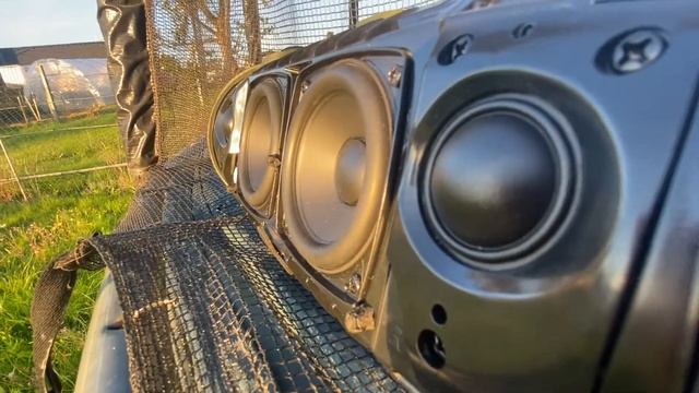 JBL XTREME 3 bass test lfm 80%(uncover) смотреть онлайн