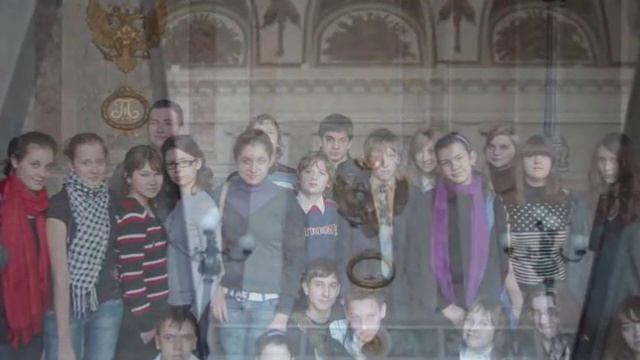 Экскурсия по Михайловскому замку.wmv смотреть онлайн