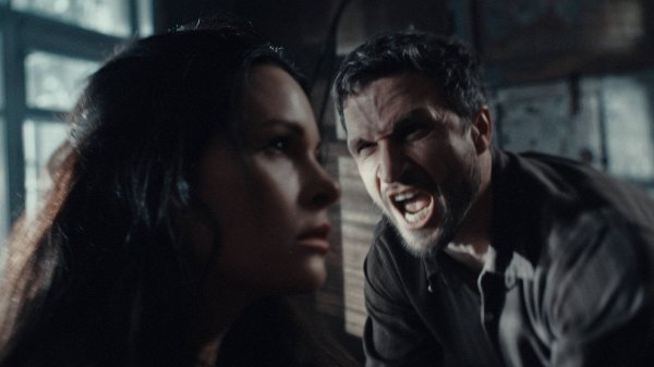 KAYA - Он не справится