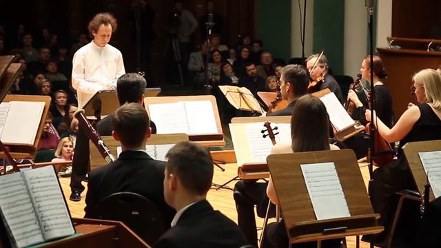 Haydn Symphony 24 - Leon Gurvitch Conductor