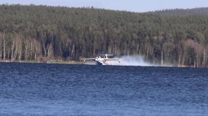 Бе-200 тушит пожары под Екатеринбургом