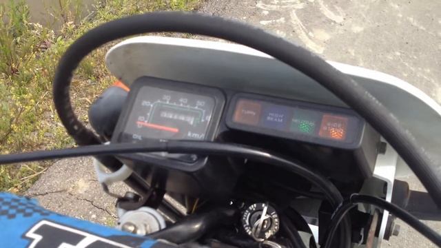 HONDA CRM50　純正チャンバー音 смотреть онлайн