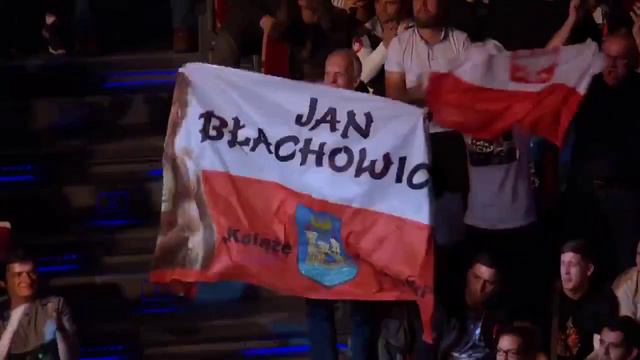 UFC Jan Blachowicz Legendary Polish Power Puts Devin Clark to sleep standing up SLOW MOTION смотреть онлайн