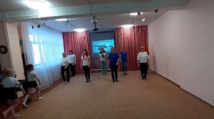 ДОУ № 110 г. Братска, флешмоб "Крымская весна", "Крым и Россия вместе навсегда!"