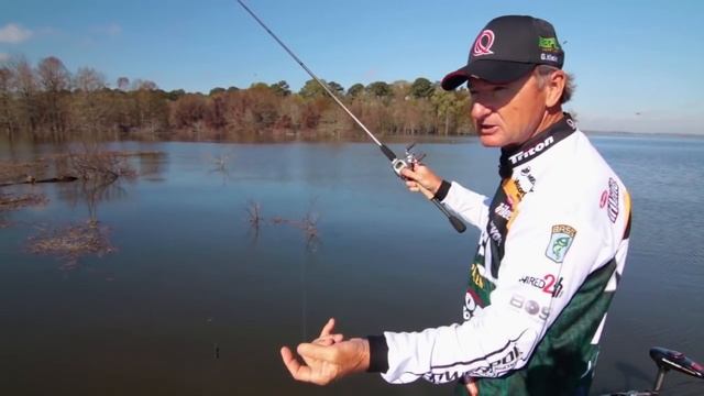 The Ultimate Bass Fishing Flipping and Pitching Tutorial смотреть онлайн