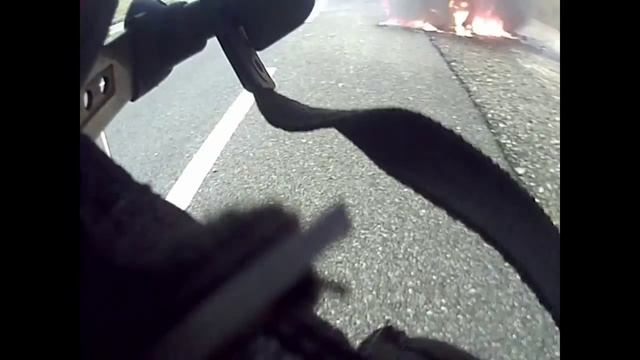 bomberos - incendio de vehiculo AP-7 смотреть онлайн