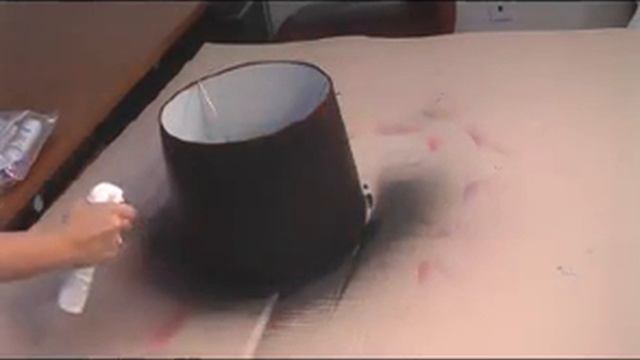 Use Diy Spray to color your lamp shade смотреть онлайн