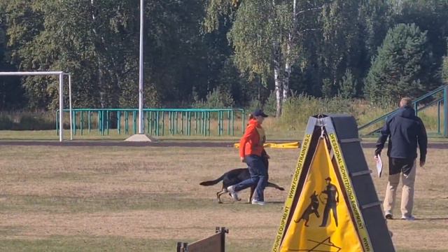 Косикова Юлия и Эдгар из Смоленской Крепости Кубок Дружбы 2022 В-60 смотреть онлайн