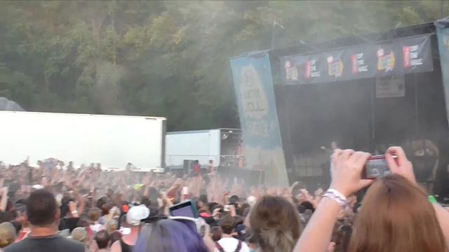 Ronnie Radke growling смотреть онлайн