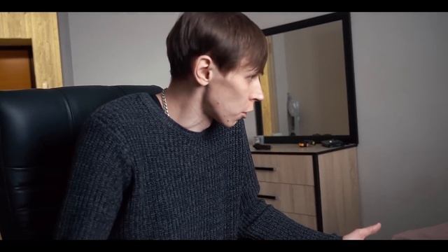 ЧТО СТАЛО С ЮРЦОМ? БЫВШИЙ ДРУГ ИЗМЕНИЛСЯ И КУПИЛ КВАРТИРУ смотреть онлайн