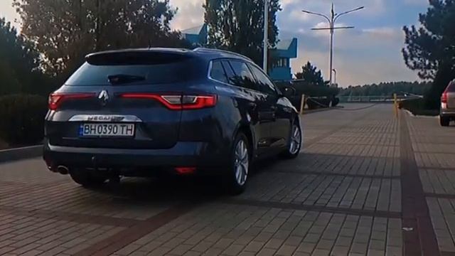 Renault Megane 4 Grandtour Bose смотреть онлайн