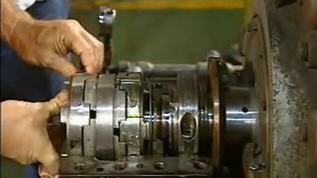 Thrust Bearings Replacement-tolerances and Installation смотреть онлайн