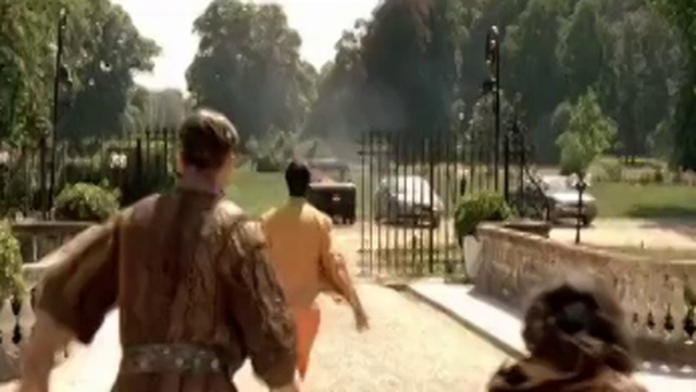 Range Rover Classic в фильме "Пришельцы" (1993 год 1 часть) смотреть онлайн