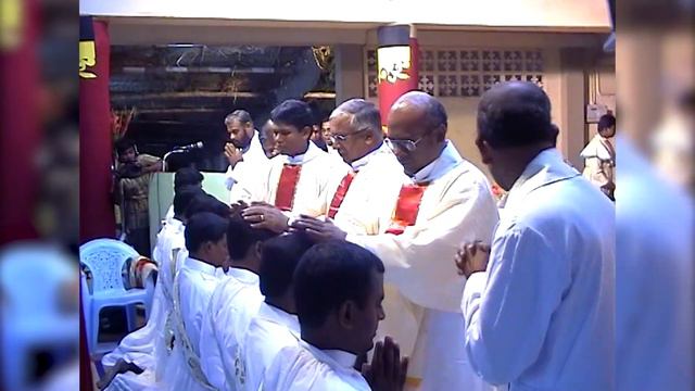 Ordination of Fr. Benedict Rajakumar sdb (29-12-2007) @ Madurai Lourdes Shrine from the Diary of IN смотреть онлайн
