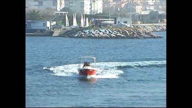 Lotus Marine смотреть онлайн