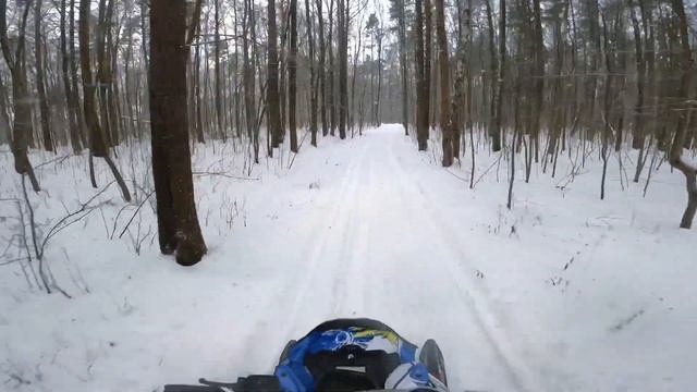 Первый раз катаемся на снегоходах | BRP Ski-Doo Summit 850 | BRP Ski-Doo Expedition 900 Ace смотреть онлайн