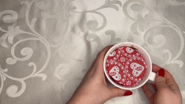 HOW TO MAKE A CANDY BOUQUET IN A CUP | DIY MUG BOUQUET DECORATION | ЗИМНИЙ БУКЕТ ИЗ КОНФЕТ В КРУЖКЕ смотреть онлайн