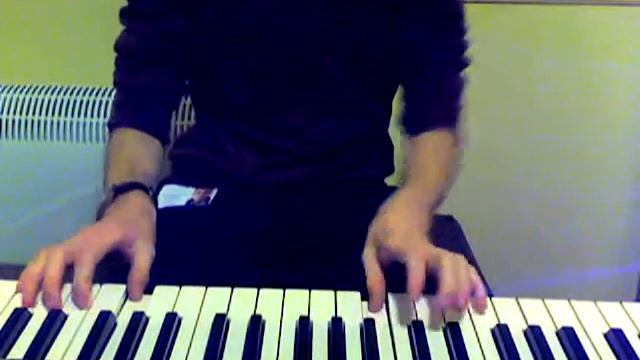 Britney Spears - If U Seek Amy - Keyboard смотреть онлайн