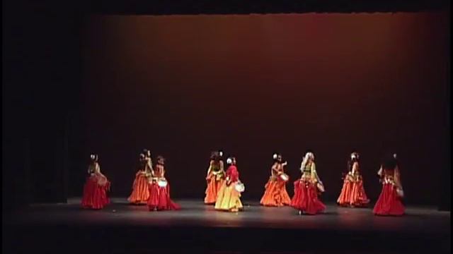 Troupe Bellysima Tambourine смотреть онлайн
