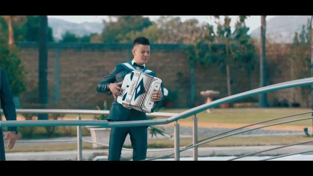 SOY DE LA PERLA (VÍDEO OFICIAL) - EMINENTE смотреть онлайн