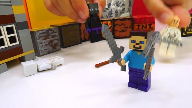 Секреты игры Майнкрафт - Что лучше для Стива меч или лук? смотреть онлайн